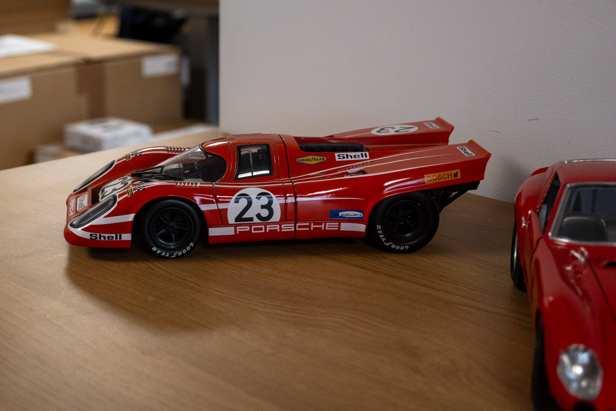 car in 1 zero 1 office